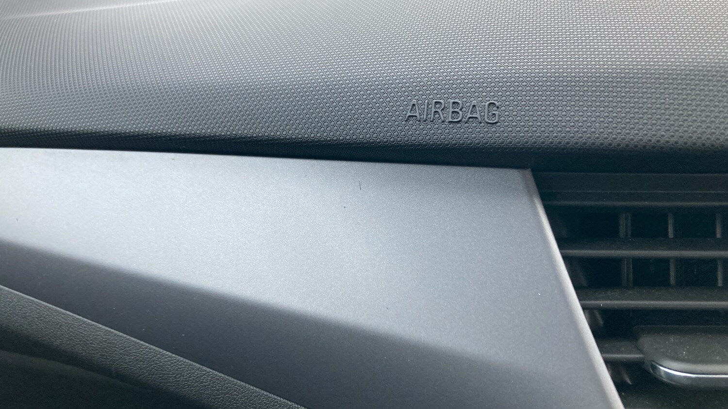 Used Vauxhall Crossland 2022 for sale - 77935108: Photo 35