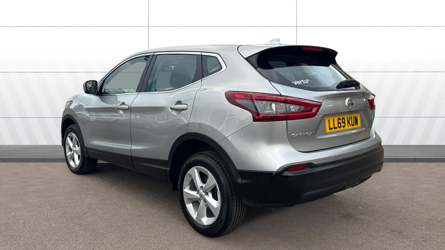 Used Nissan Qashqai 2019 for sale - 77676165: Photo 2