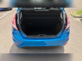 Used Ford Fiesta 2016 for sale - 79037145: Photo