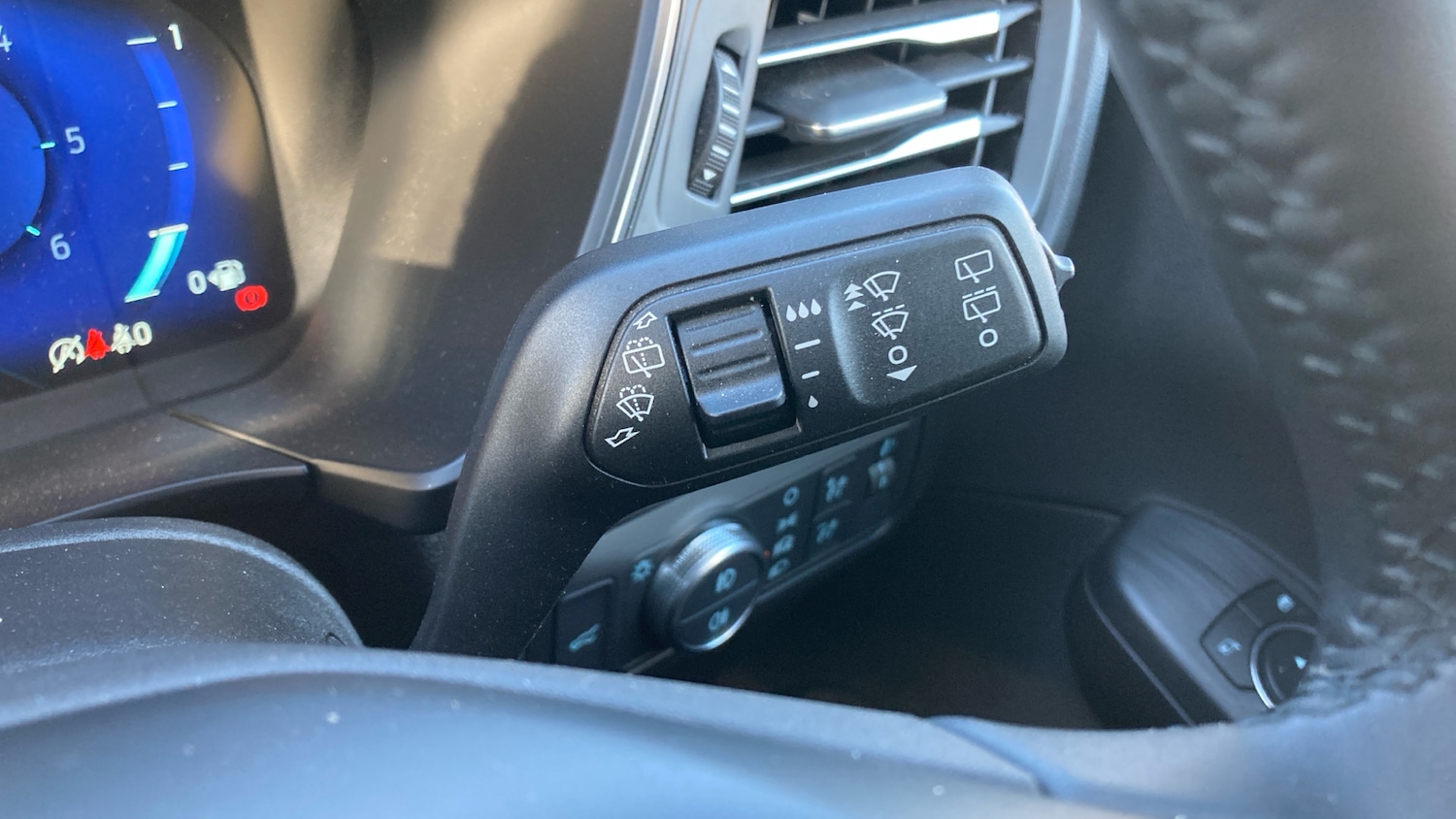 Used Ford Kuga 2022 for sale - 76699175: Photo 25