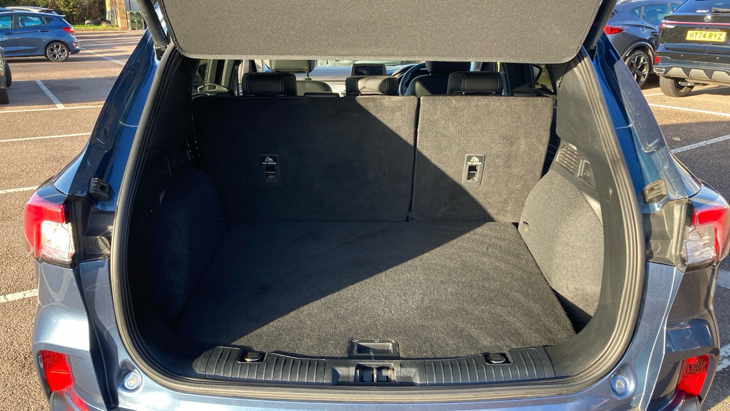 Used Ford Kuga 2022 for sale - 76699175: Photo 4