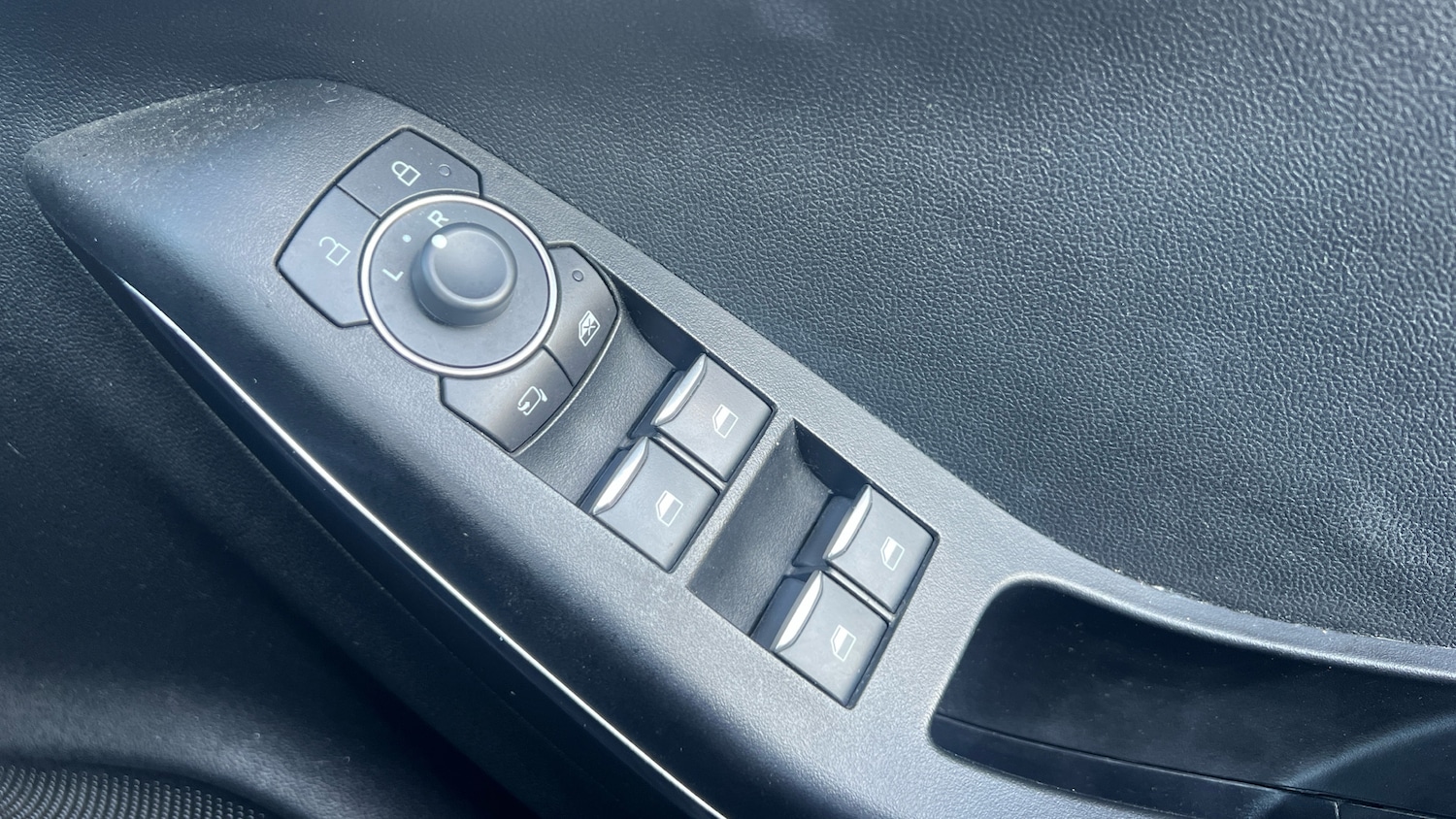 Used Ford Puma 2023 for sale - 77988950: Photo 34