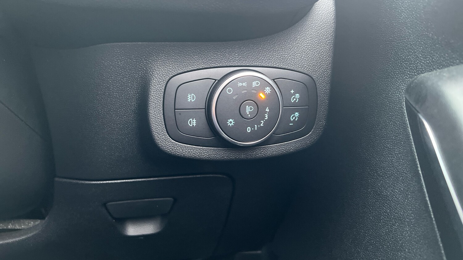 Used Ford Fiesta 2019 for sale - 77508332: Photo 25