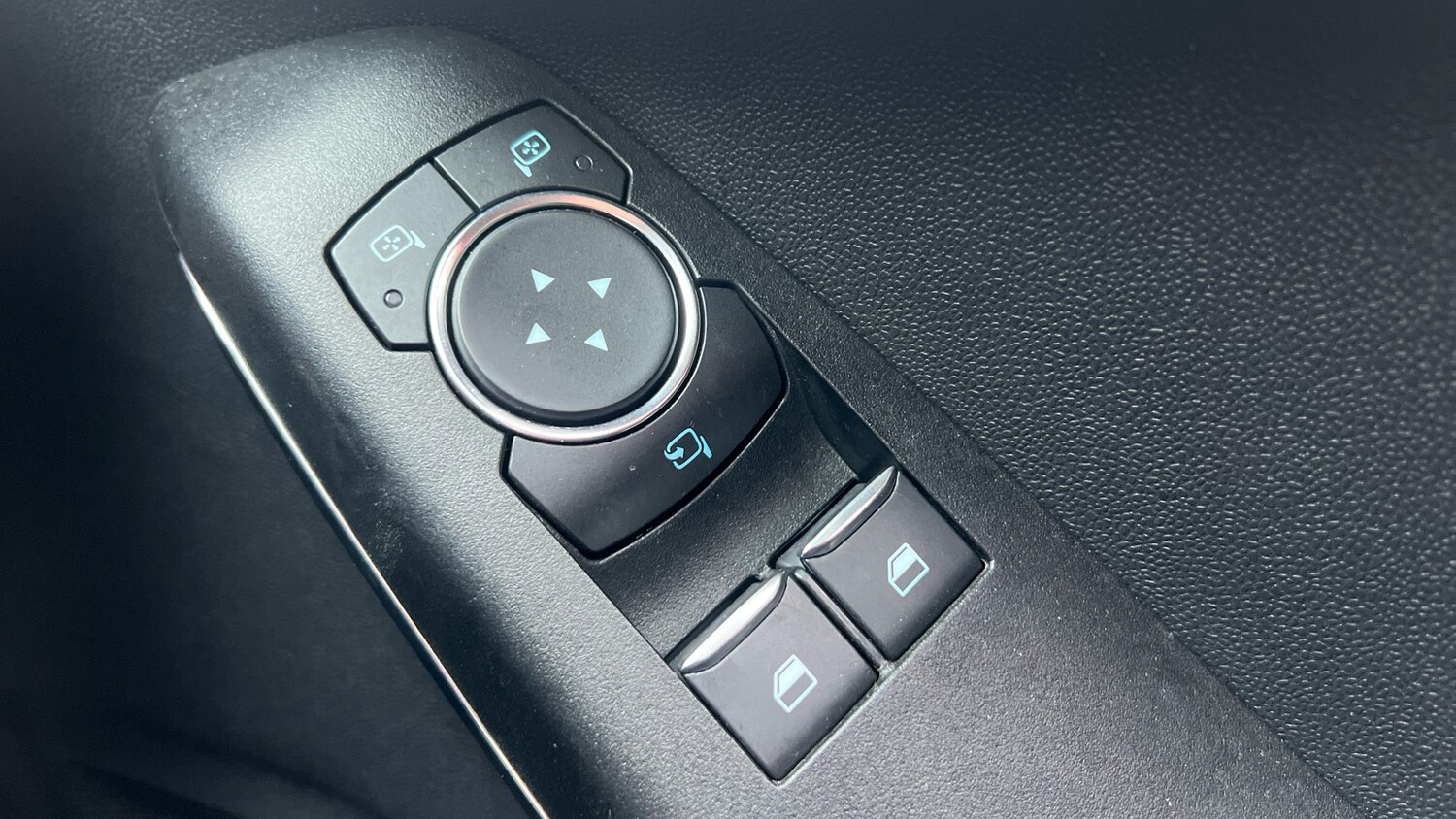 Used Ford Fiesta 2019 for sale - 77508332: Photo 26