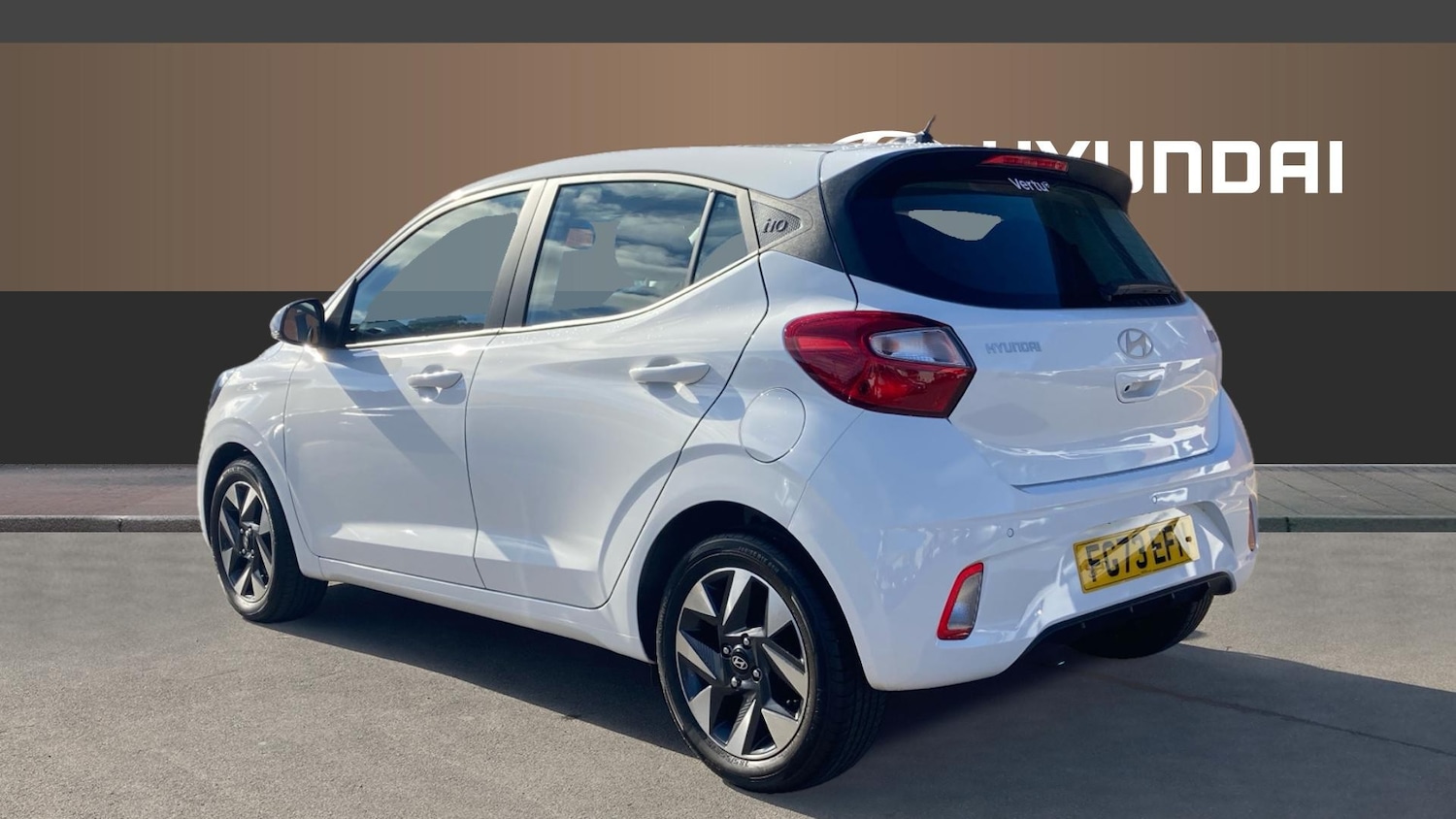 Used Hyundai i10 2023 for sale - 77323835: Photo 2
