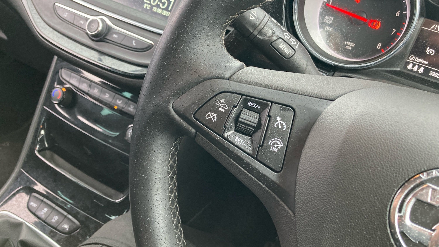 Used Vauxhall Astra 2018 for sale - 77272111: Photo 26