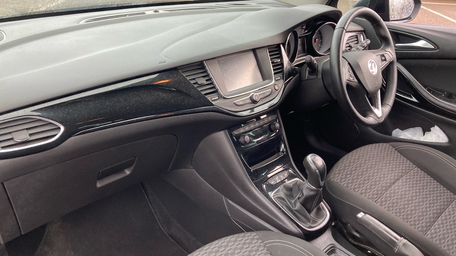 Used Vauxhall Astra 2018 for sale - 77272111: Photo 9