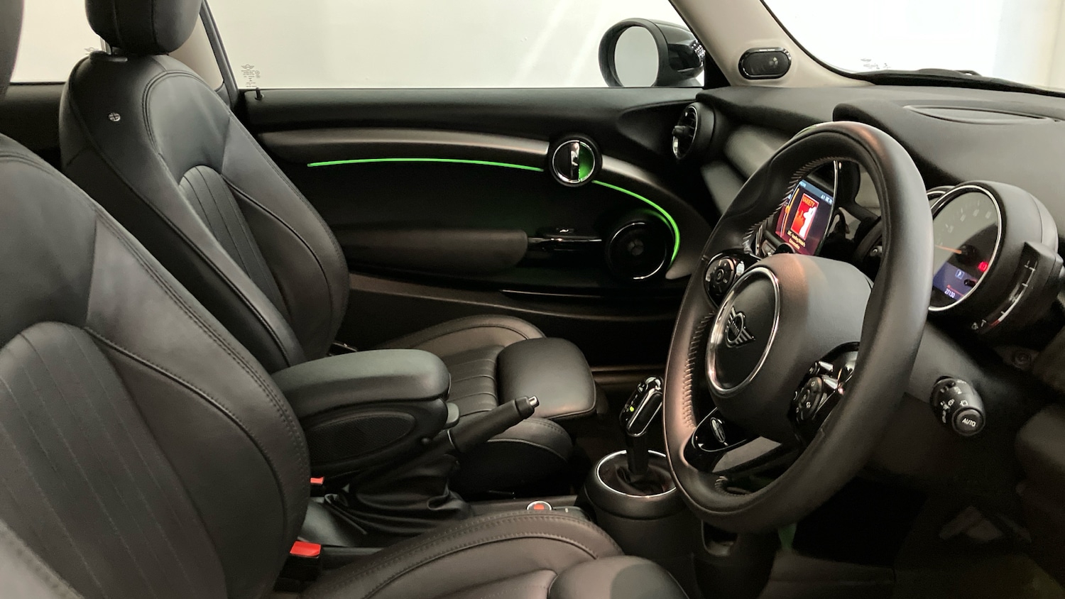 Used MINI Hatch 2020 for sale - 77781400: Photo 27