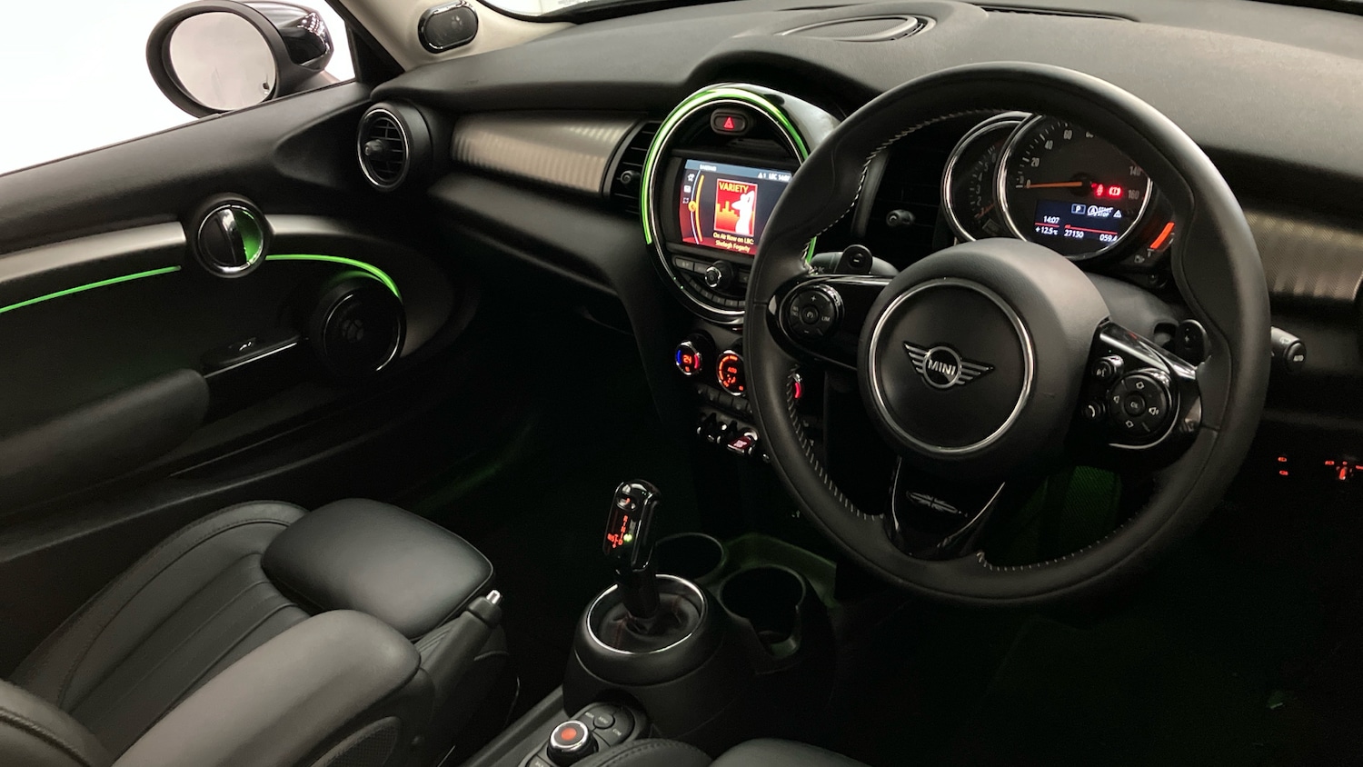 Used MINI Hatch 2020 for sale - 77781400: Photo 6