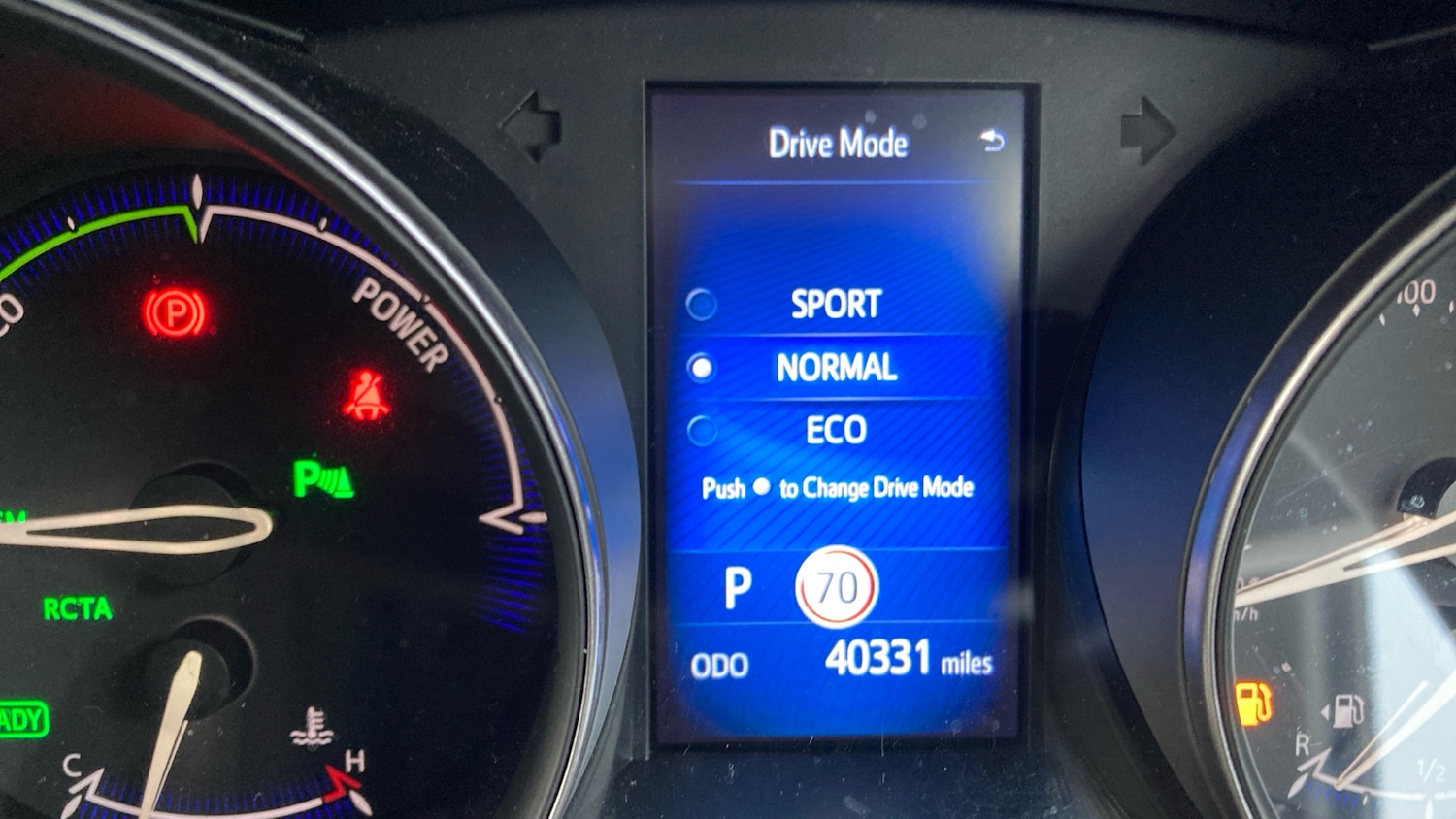 Used Toyota C-HR 2017 for sale - 77124008: Photo 44