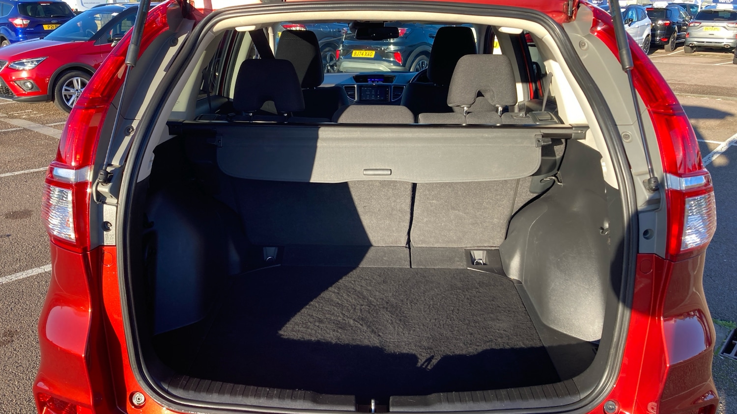 Used Honda CR-V 2017 for sale - 77107468: Photo 4