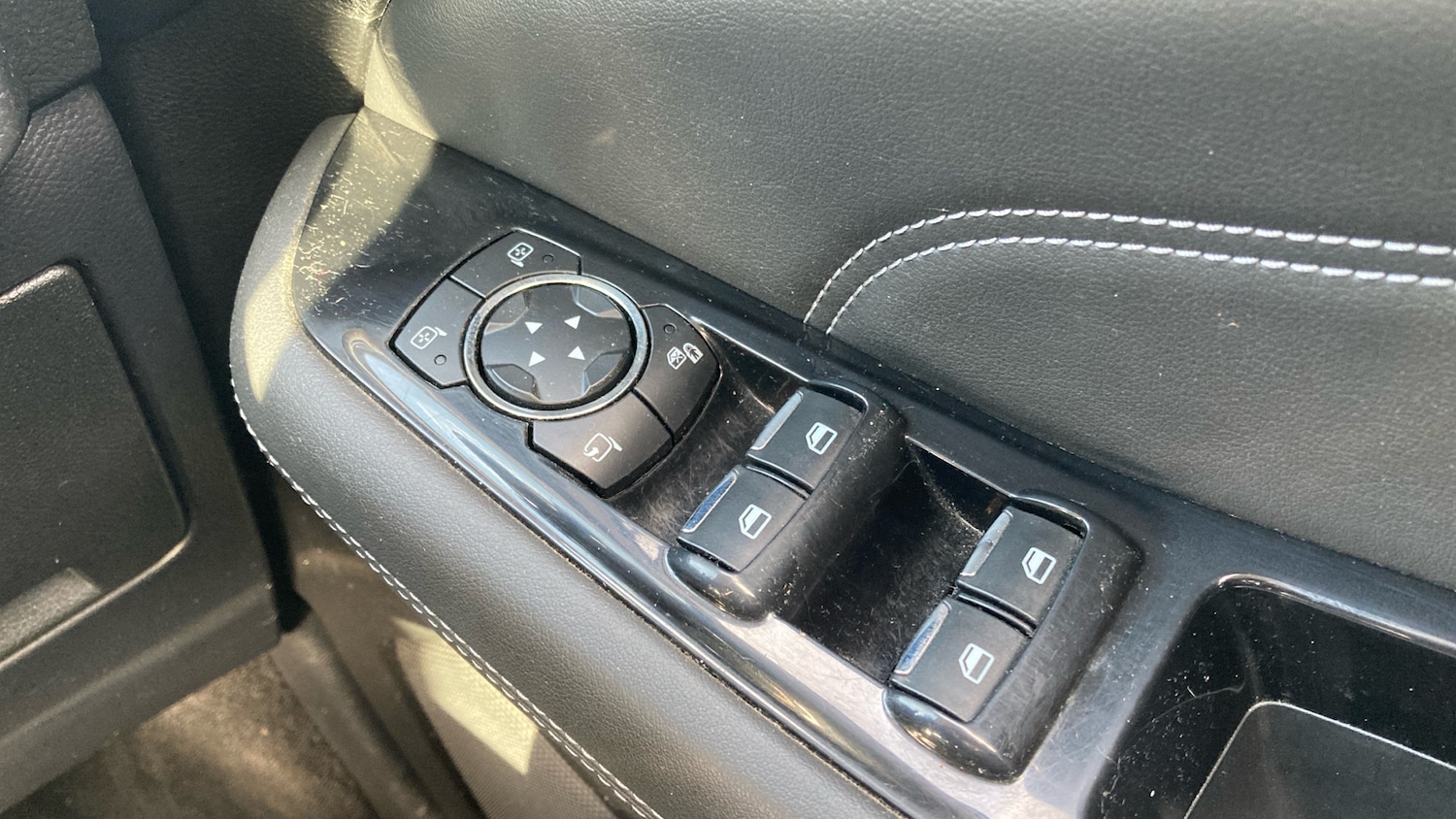 Used Ford Galaxy 2017 for sale - 76576512: Photo 21