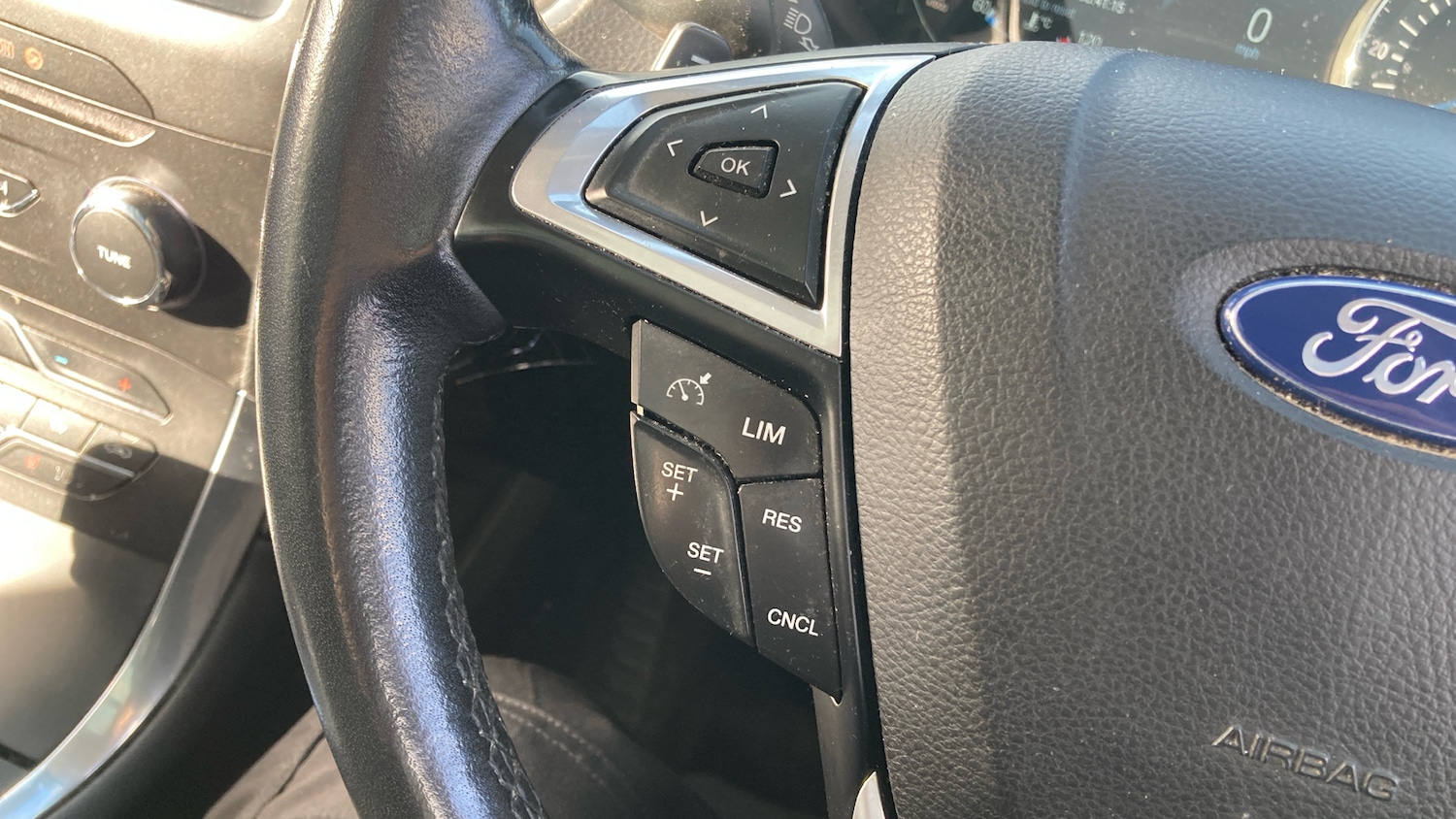 Used Ford Galaxy 2017 for sale - 76576512: Photo 26