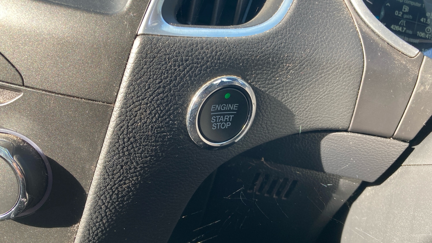 Used Ford Galaxy 2017 for sale - 76576512: Photo 28