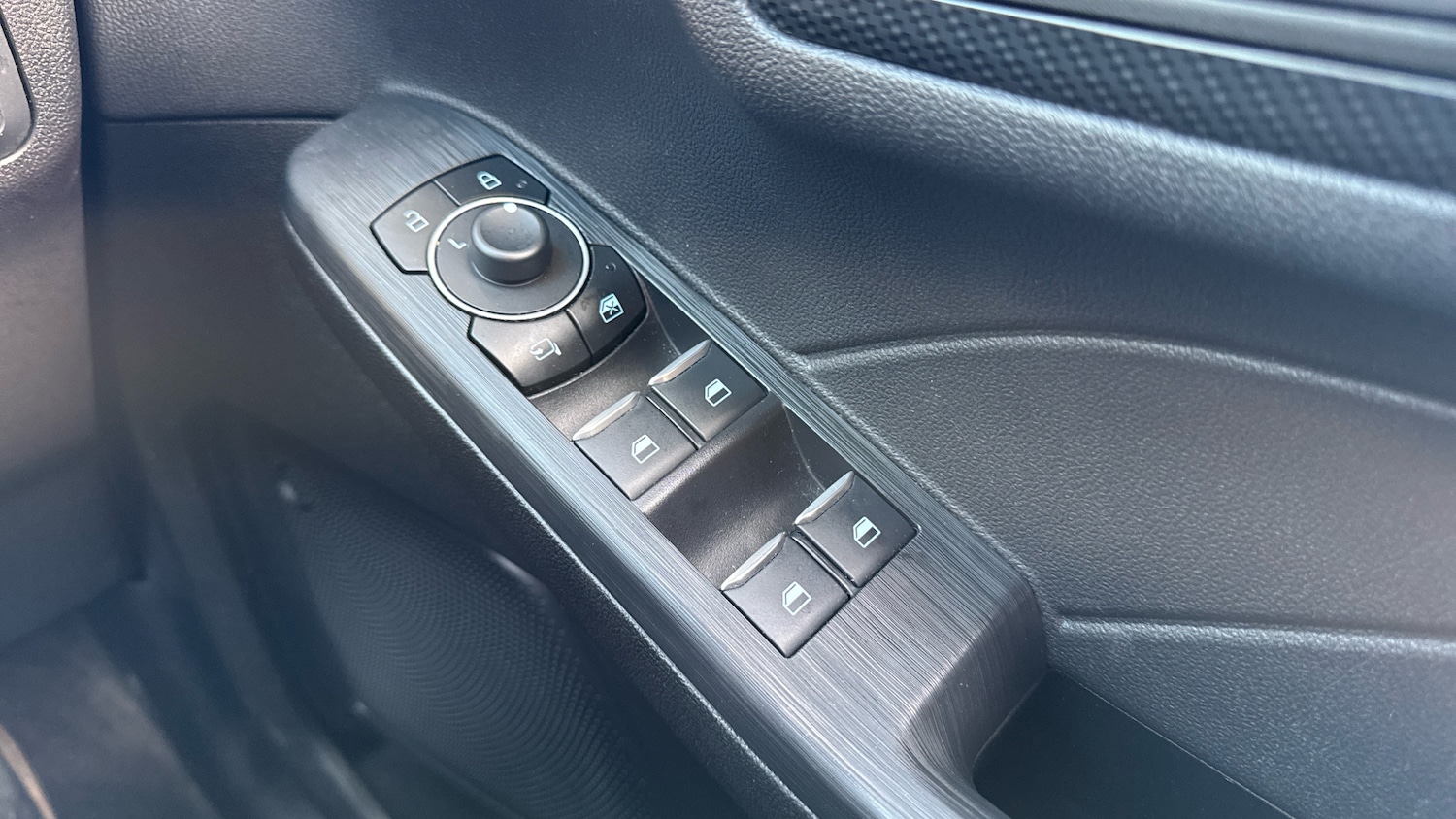 Used Ford Kuga 2024 for sale - 77663328: Photo 27