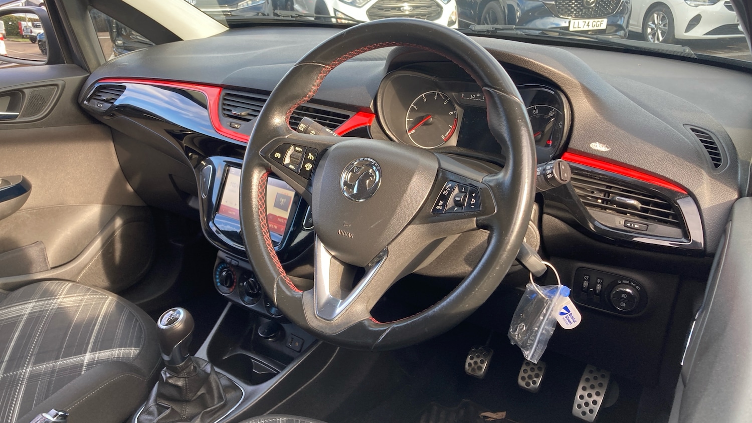 Used Vauxhall Corsa 2015 for sale - 76517901: Photo 11