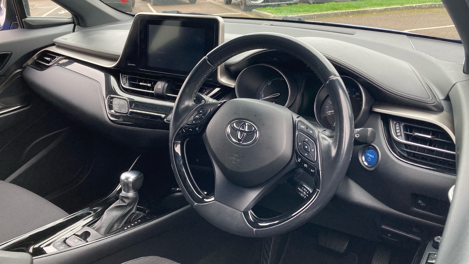 Used Toyota C-HR 2019 for sale - 76734345: Photo 11