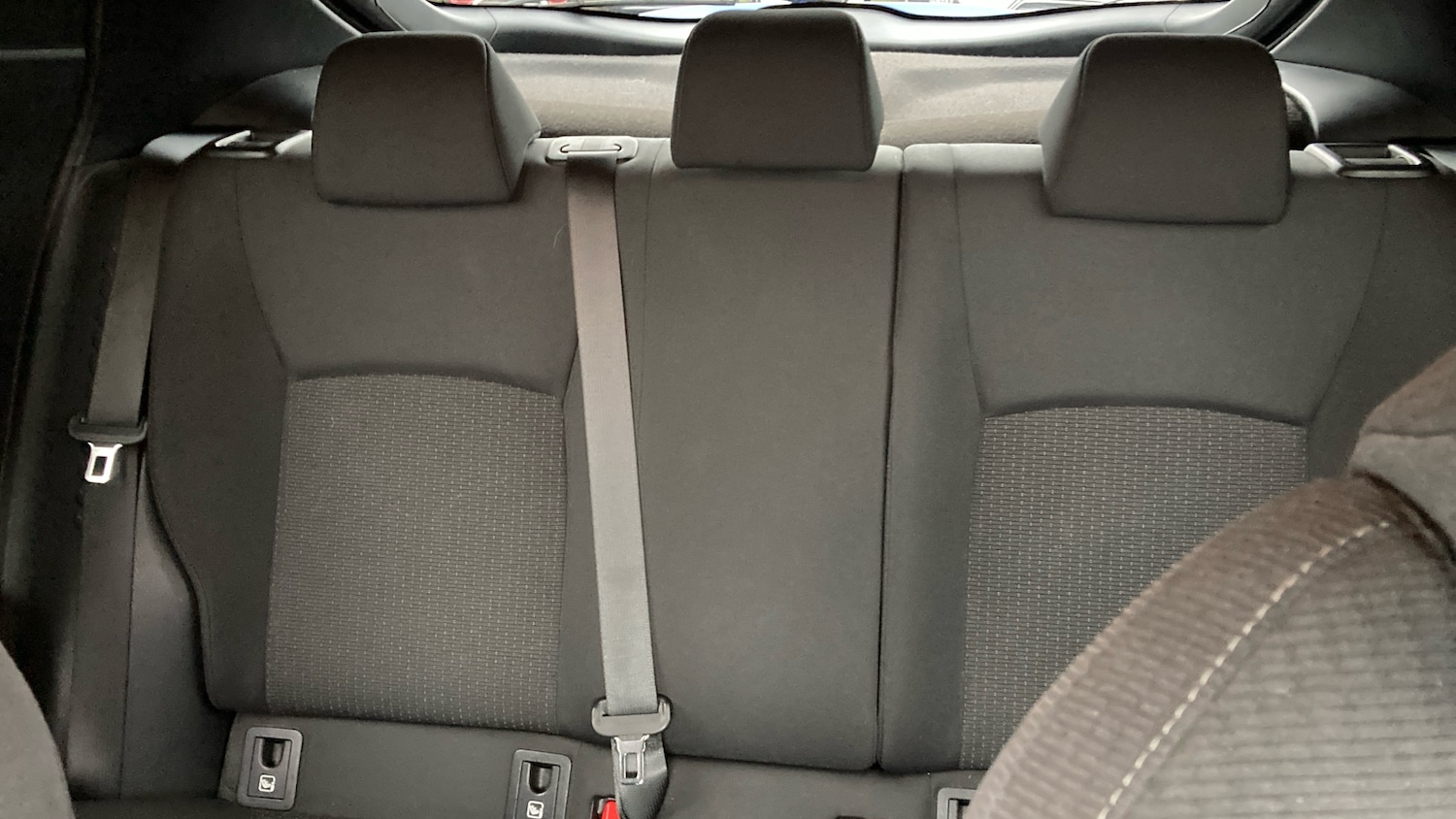 Used Toyota C-HR 2019 for sale - 76734345: Photo 15