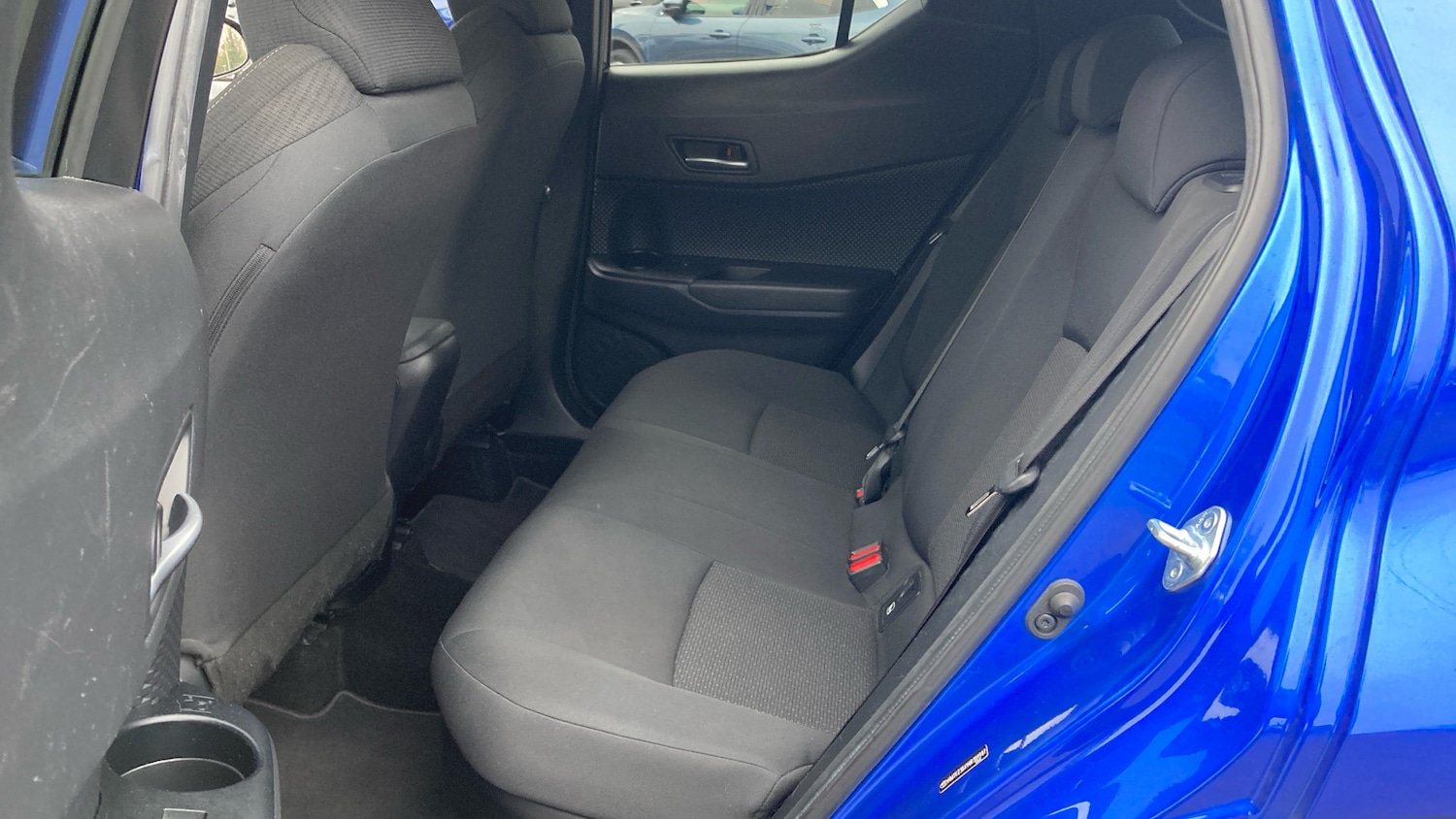 Used Toyota C-HR 2019 for sale - 76734345: Photo 16