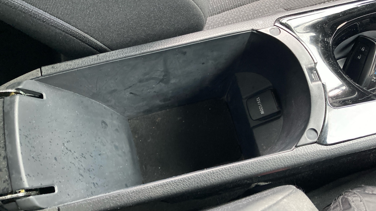 Used Toyota C-HR 2019 for sale - 76734345: Photo 29