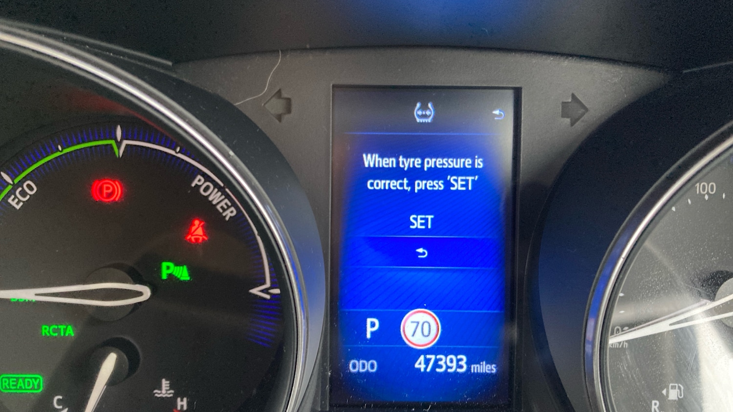 Used Toyota C-HR 2019 for sale - 76734345: Photo 41