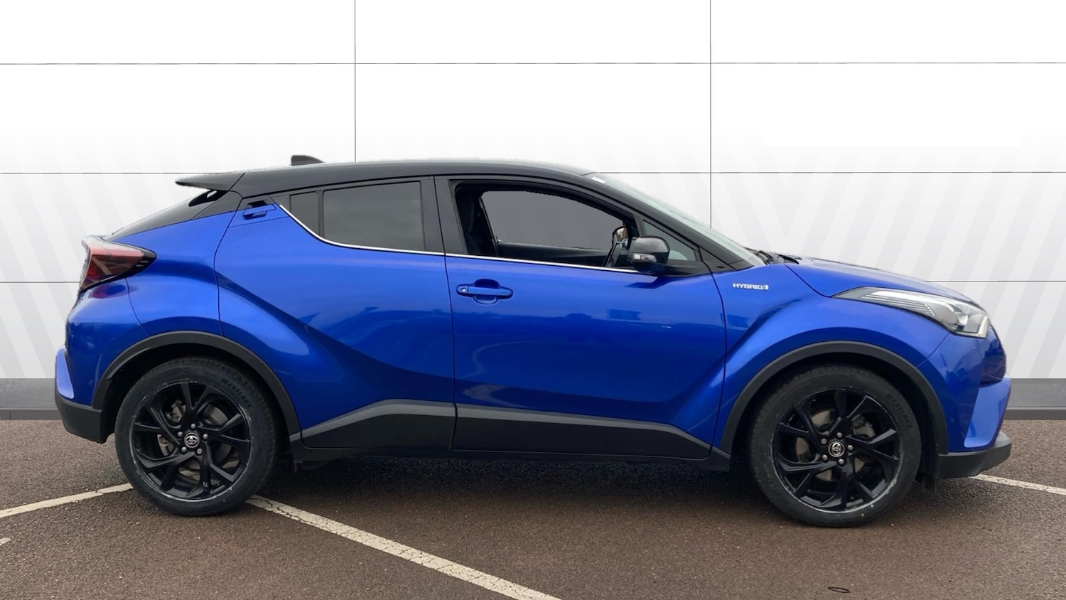 Used Toyota C-HR 2019 for sale - 76734345: Photo 5