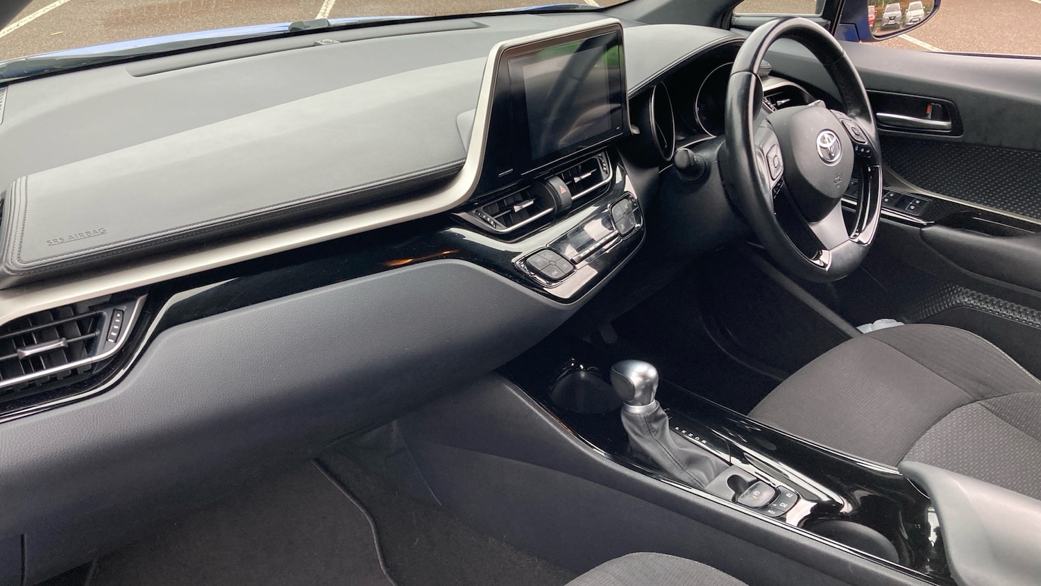 Used Toyota C-HR 2019 for sale - 76734345: Photo 9