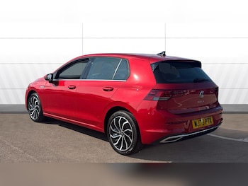 Used Volkswagen Golf 2023 for sale - 79228772: Photo