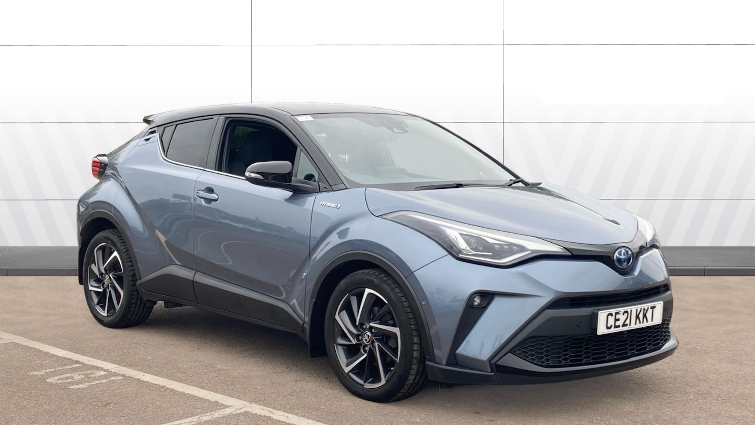 Used Toyota C-HR 2021 for sale - 76302118: Photo 1