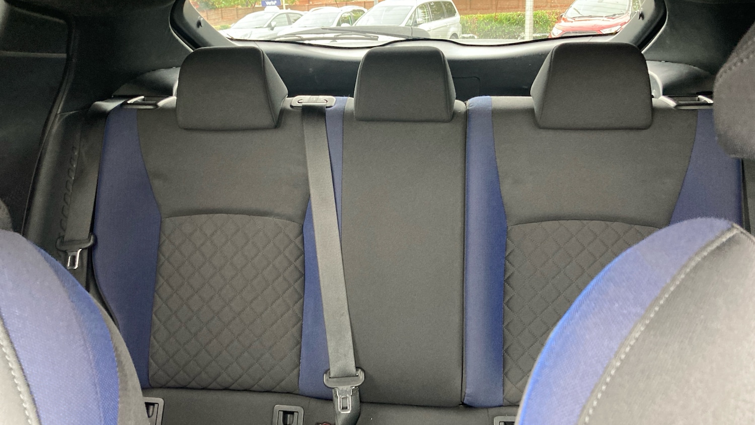 Used Toyota C-HR 2021 for sale - 76302118: Photo 15