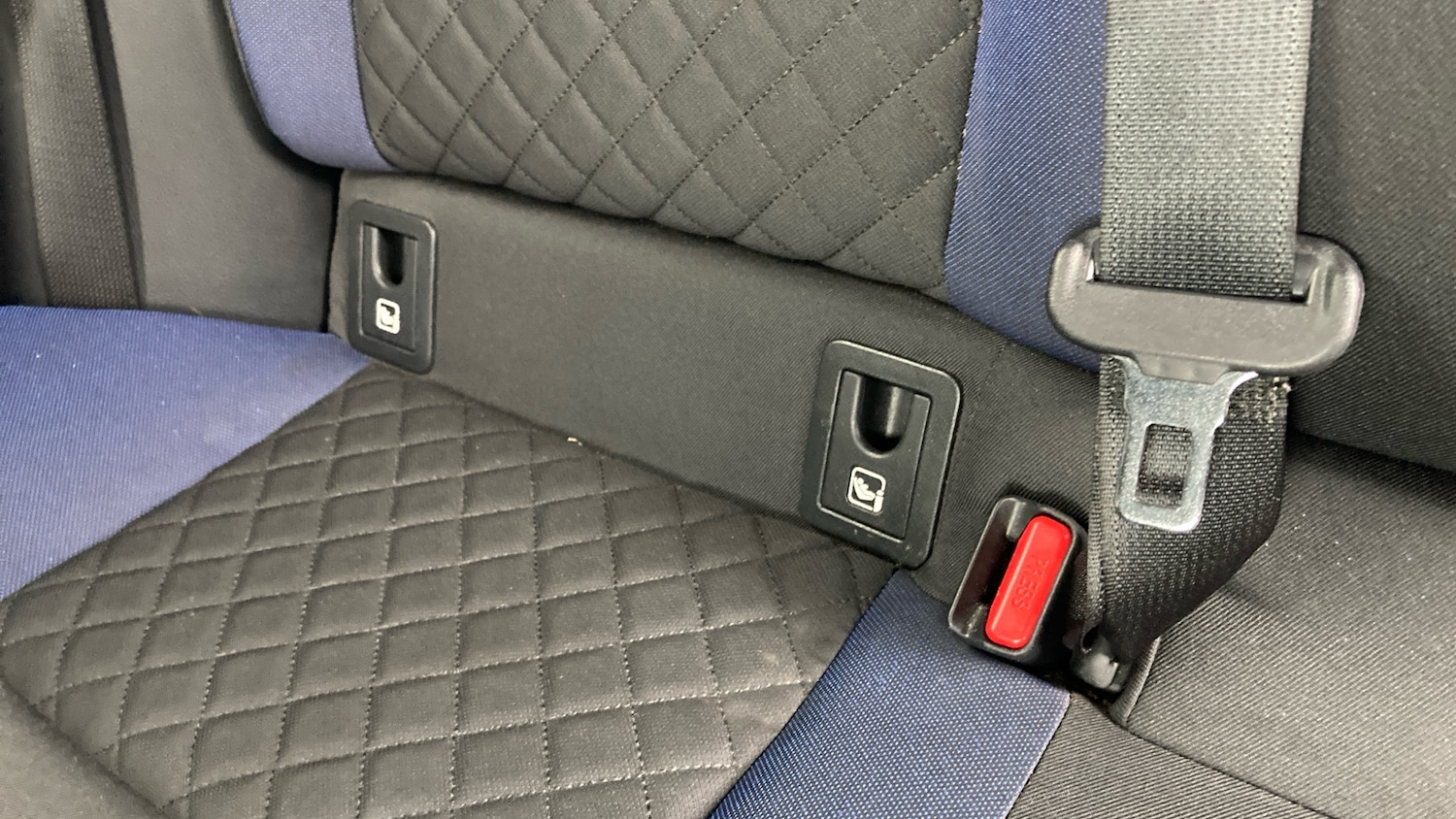 Used Toyota C-HR 2021 for sale - 76302118: Photo 17