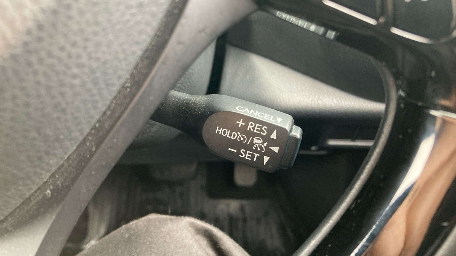 Used Toyota C-HR 2021 for sale - 76302118: Photo 25