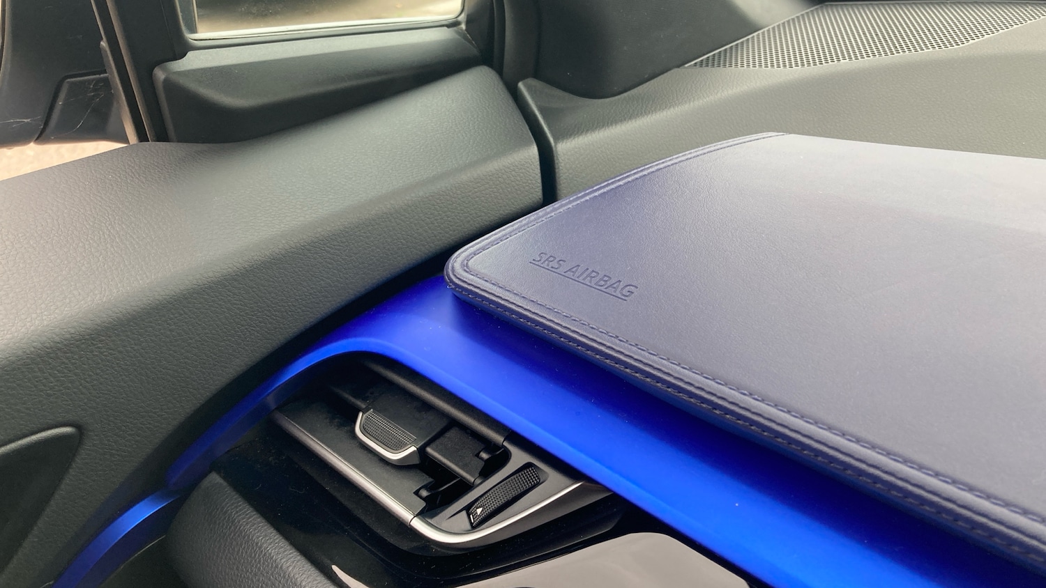 Used Toyota C-HR 2021 for sale - 76302118: Photo 42