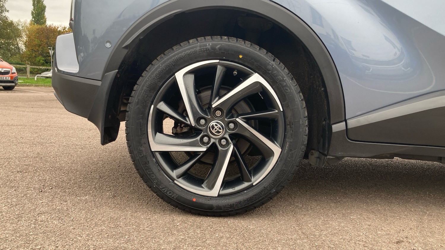 Used Toyota C-HR 2021 for sale - 76302118: Photo 7