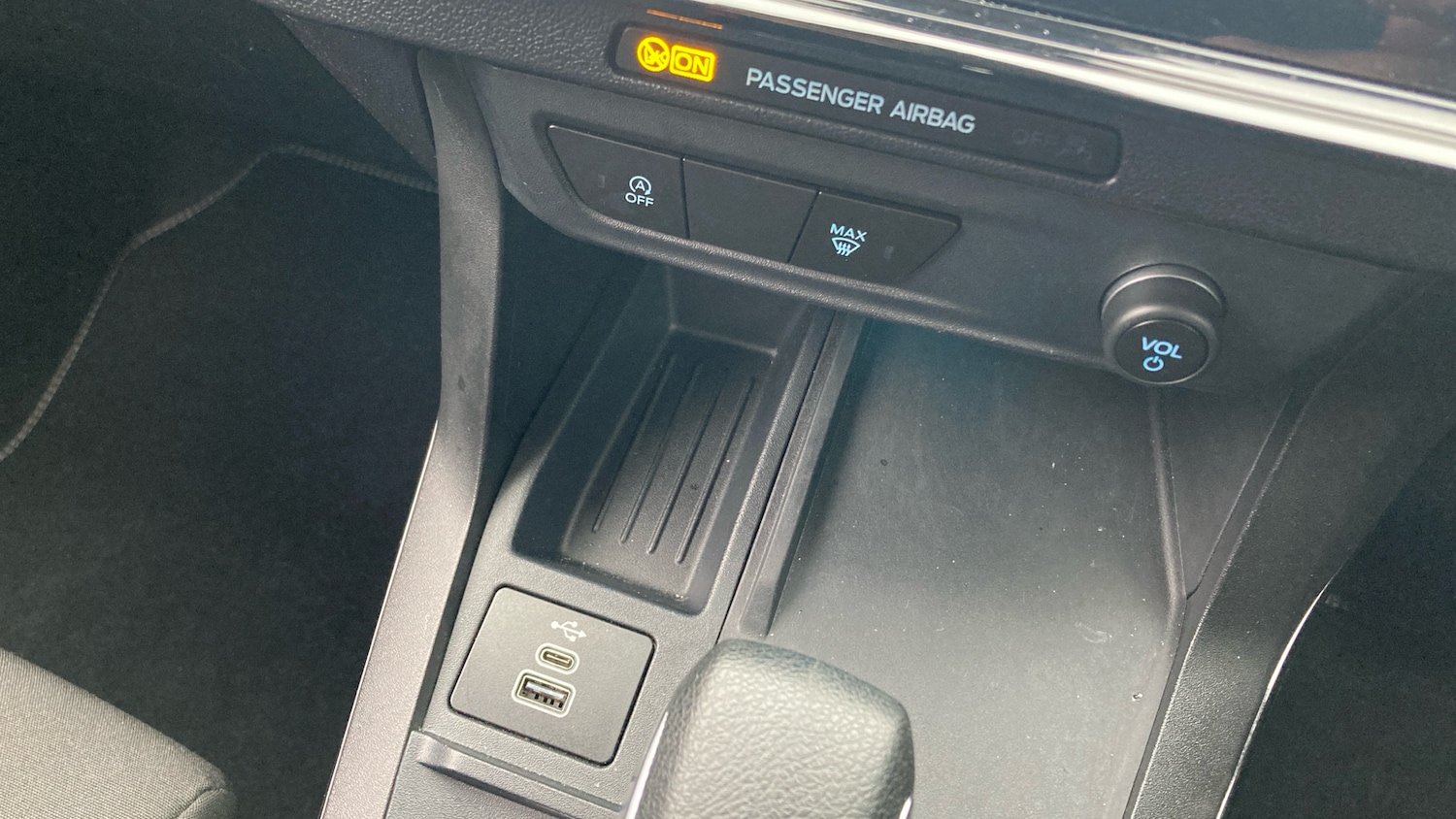 Used Ford Puma 2024 for sale - 76829567: Photo 27