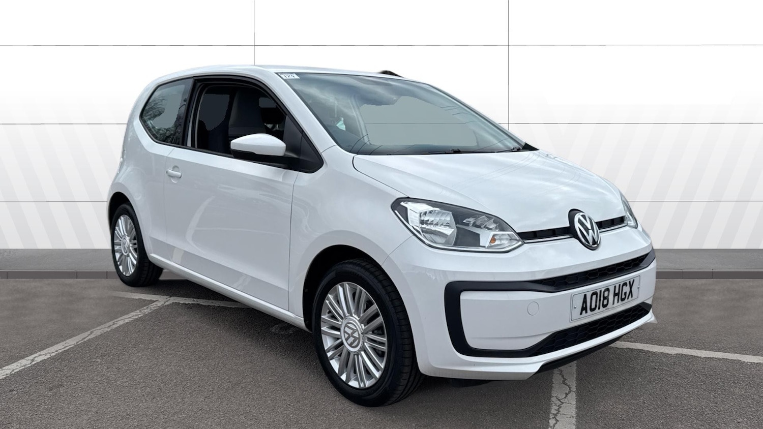 Used Volkswagen up! 2018 for sale - 77676168: Photo 1
