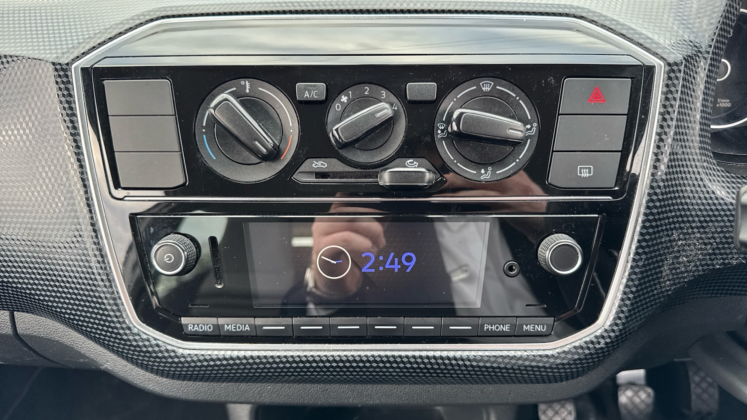 Used Volkswagen up! 2018 for sale - 77676168: Photo 12