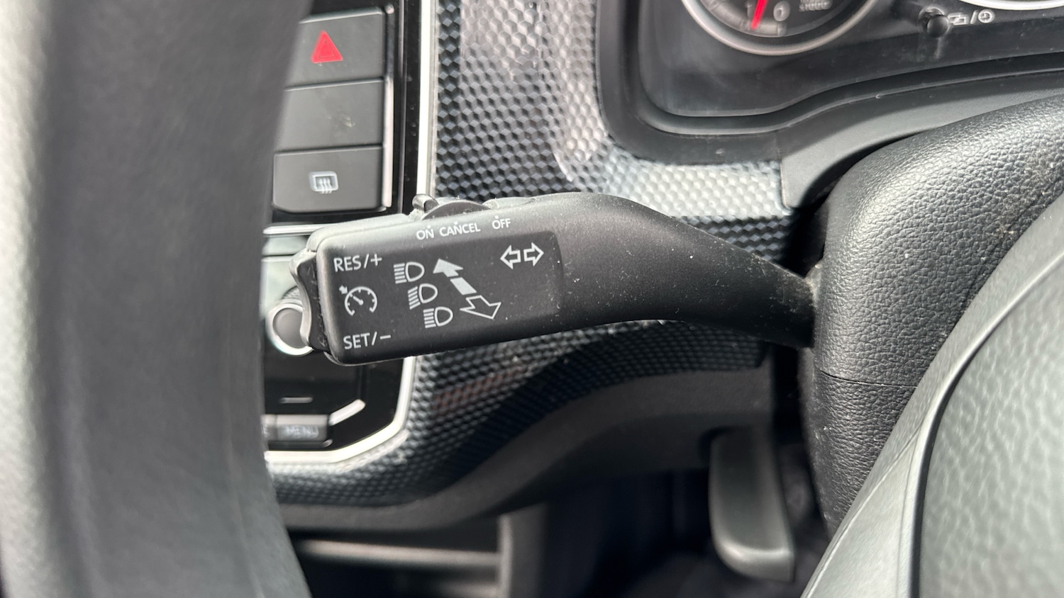 Used Volkswagen up! 2018 for sale - 77676168: Photo 24