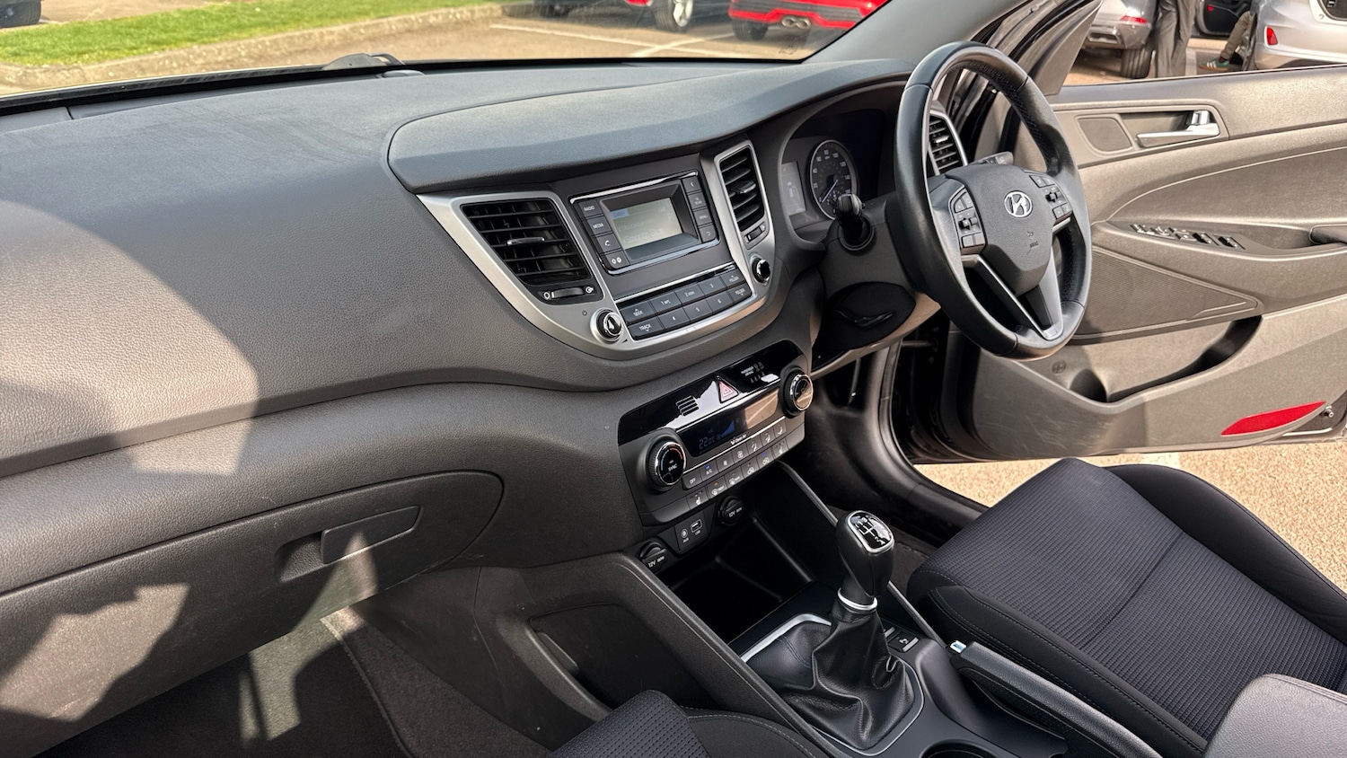 Used Hyundai TUCSON 2017 for sale - 77774385: Photo 9