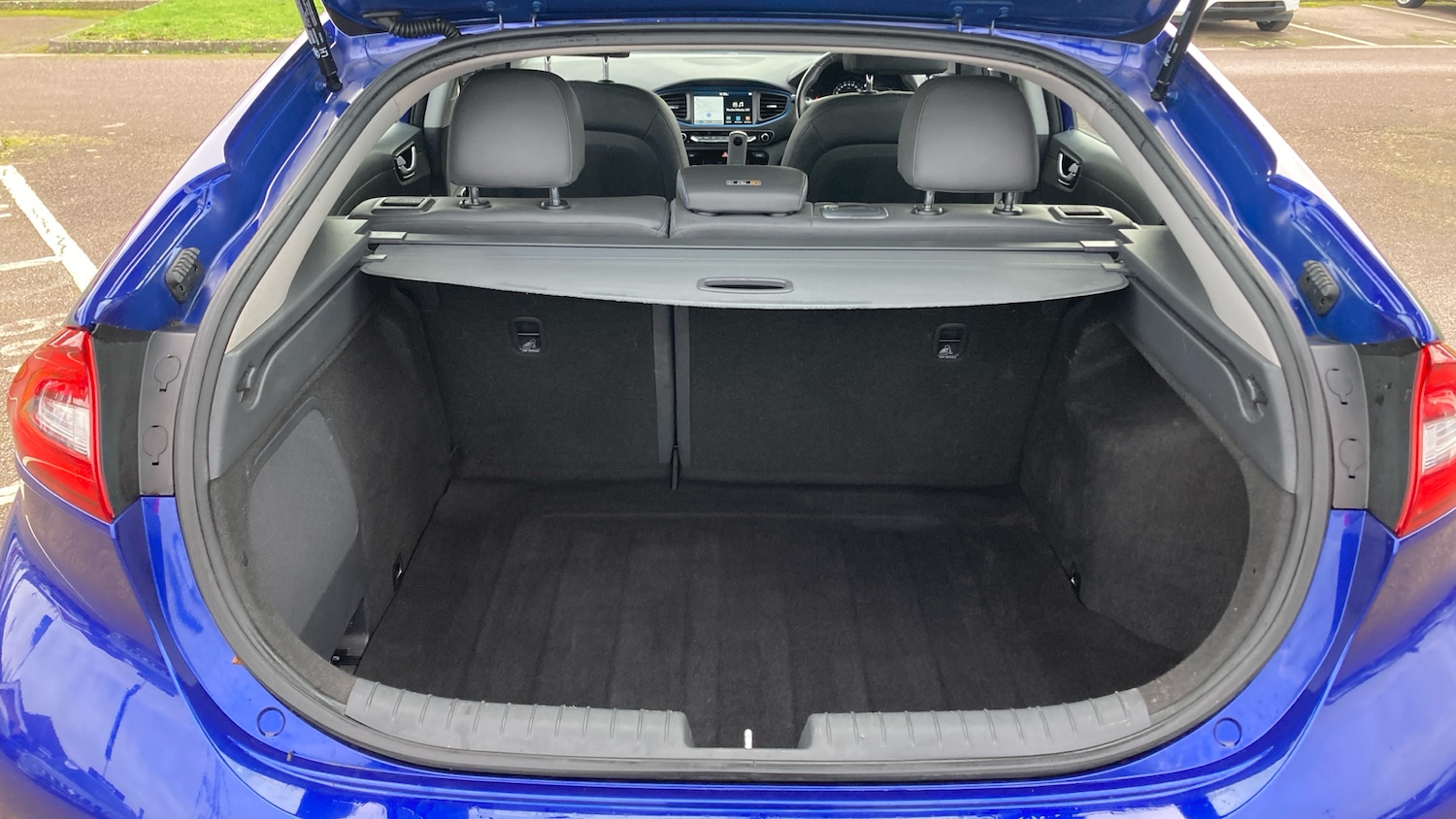 Used Hyundai IONIQ 2018 for sale - 77076993: Photo 4