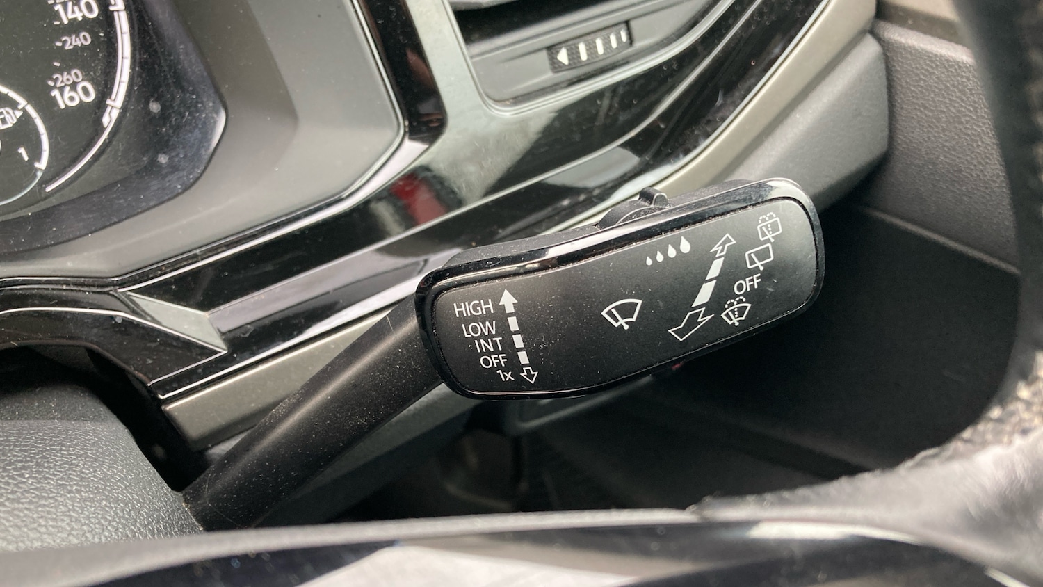 Used Volkswagen Polo 2020 for sale - 76719199: Photo 24