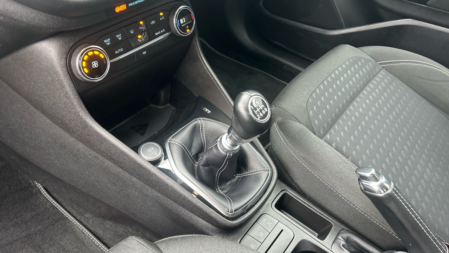 Used Ford Fiesta 2018 for sale - 77871970: Photo 13