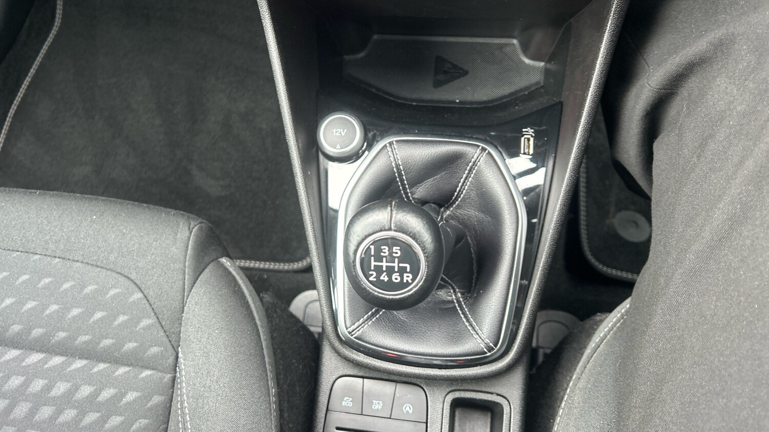 Used Ford Fiesta 2018 for sale - 77871970: Photo 29