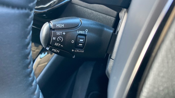 Used Peugeot 208 2022 for sale - 76037508: Photo 28
