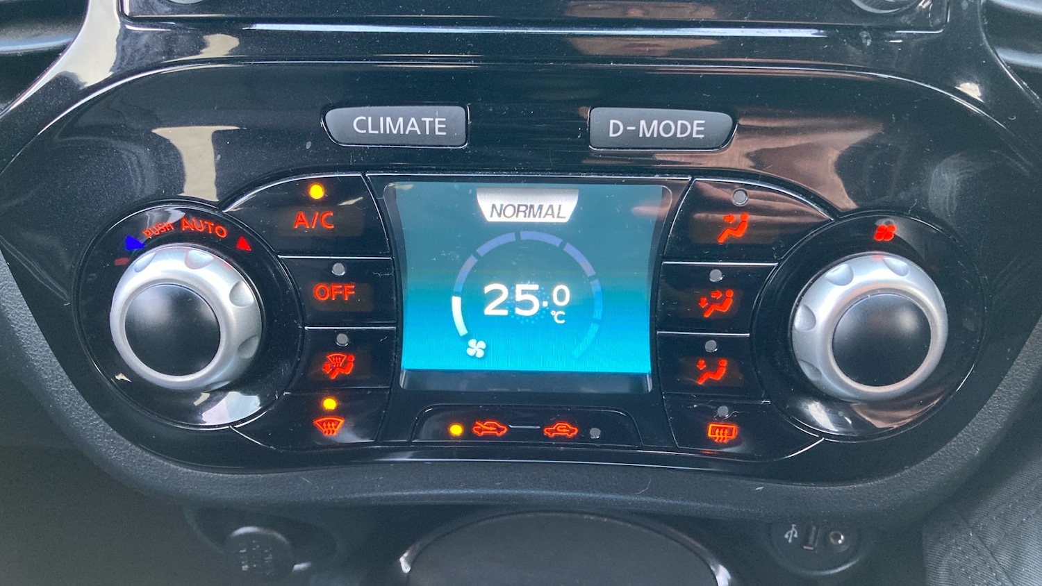 Used Nissan Juke 2019 for sale - 76683971: Photo 41