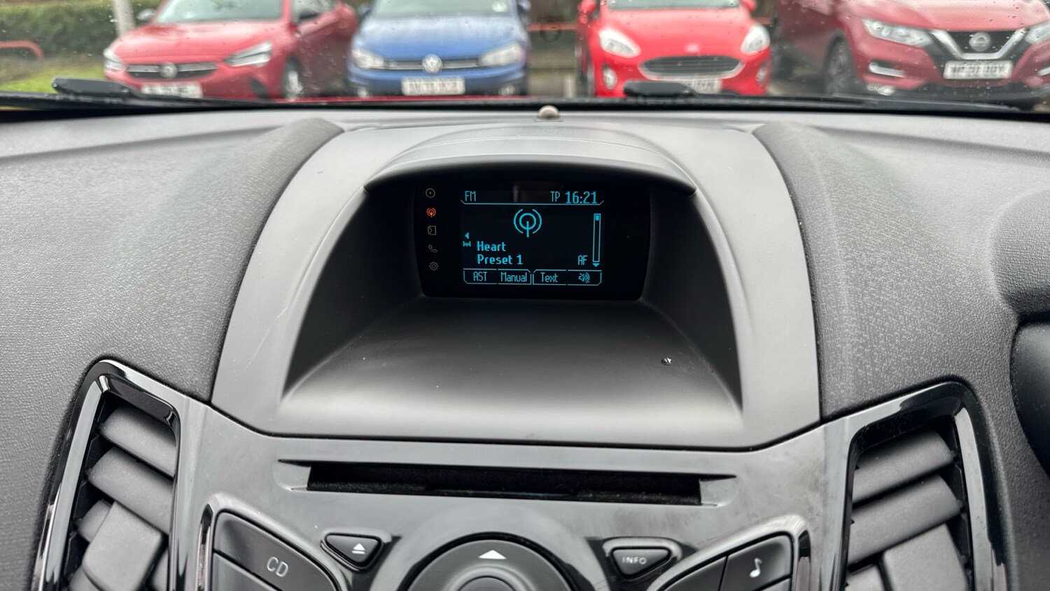 Used Ford Fiesta 2014 for sale - 77465571: Photo 12