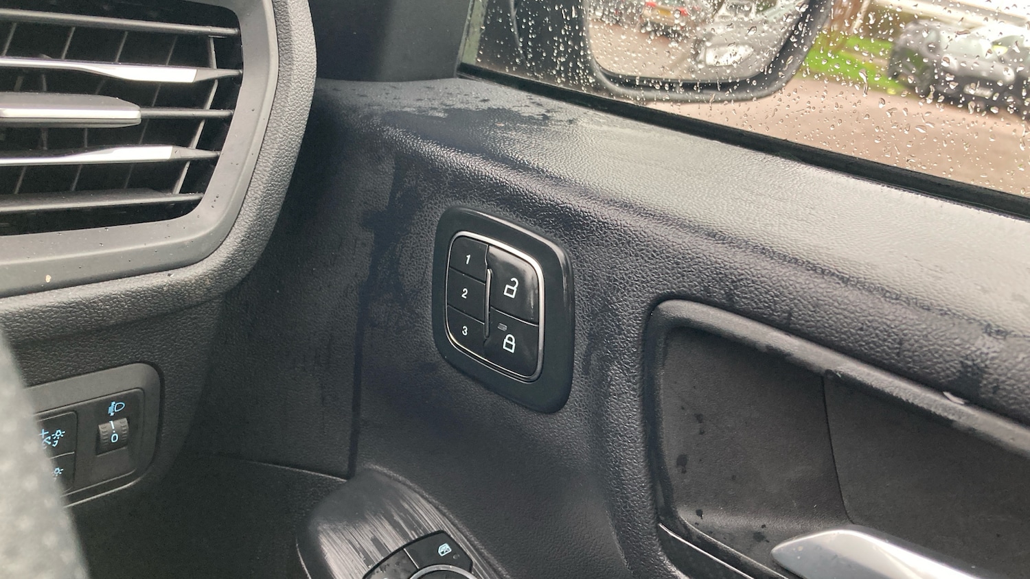 Used Ford Kuga 2025 for sale - 76951003: Photo 23