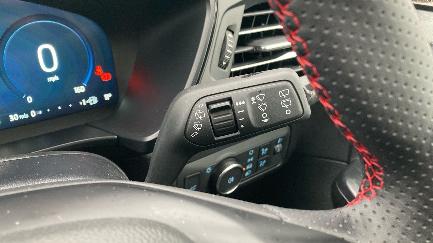 Used Ford Kuga 2025 for sale - 76951003: Photo 25