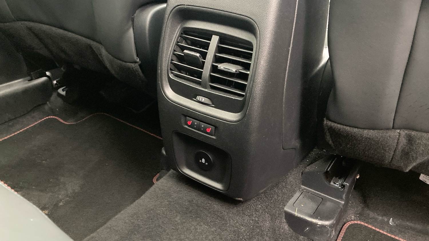 Used Ford Kuga 2025 for sale - 76951003: Photo 34