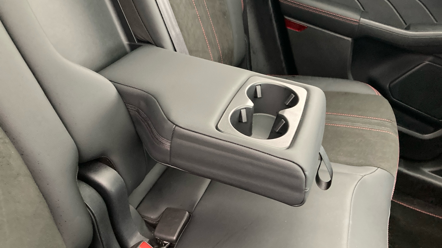 Used Ford Kuga 2025 for sale - 76951003: Photo 35